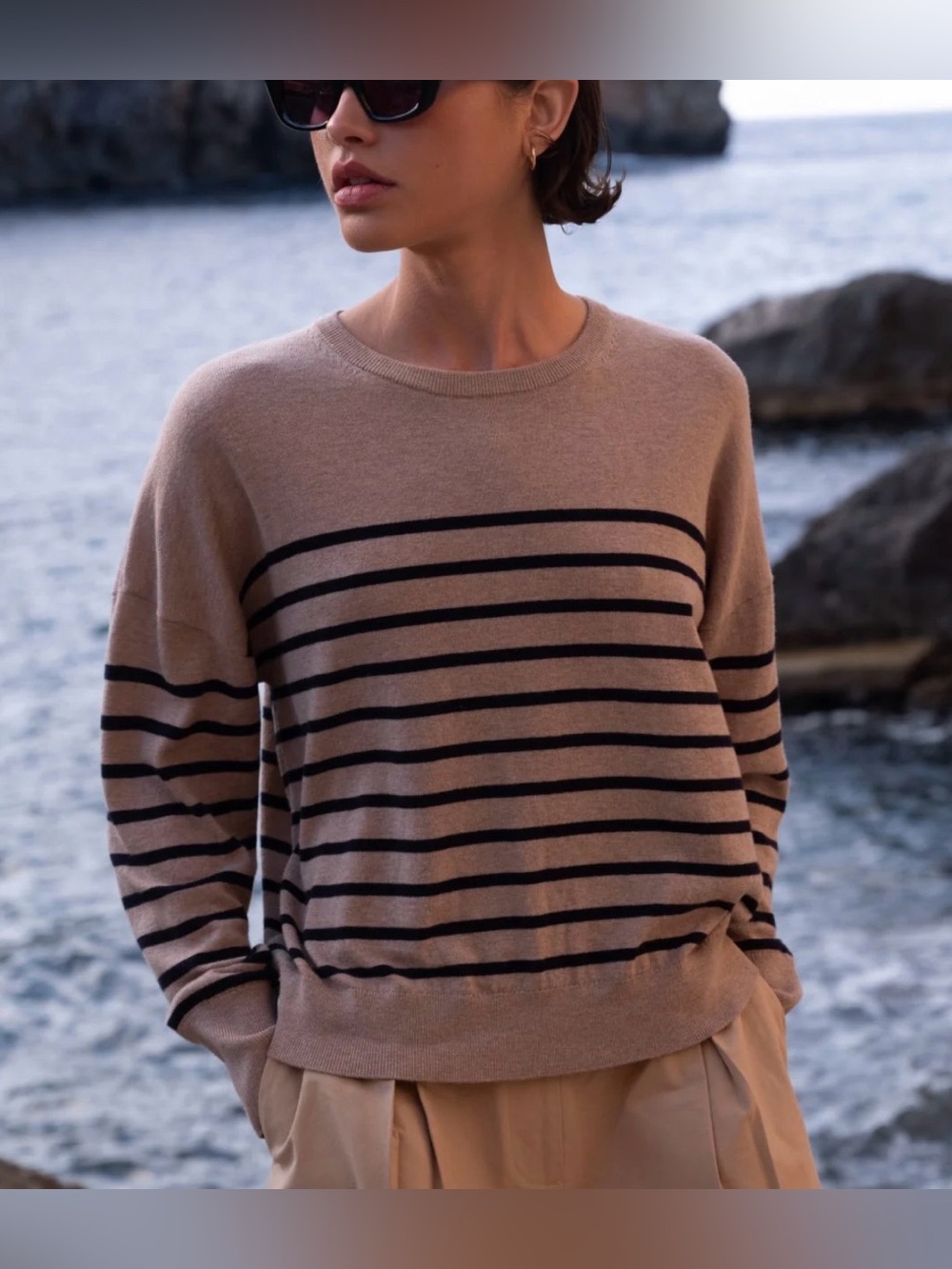 Jenni Kayne Avery Crewneck in Oat/Navy Stripe Size Medium (NWT)